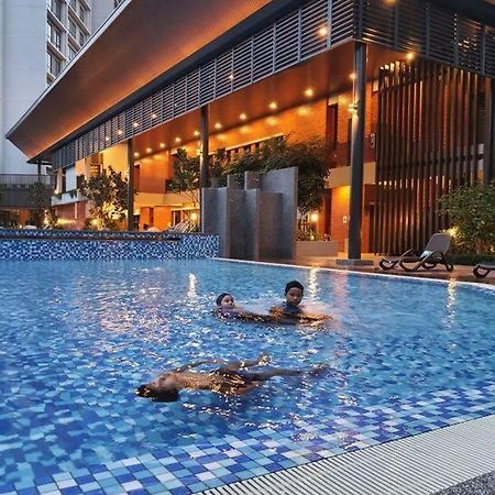 The Glass Homestay Πουτρατζάγια Εξωτερικό φωτογραφία