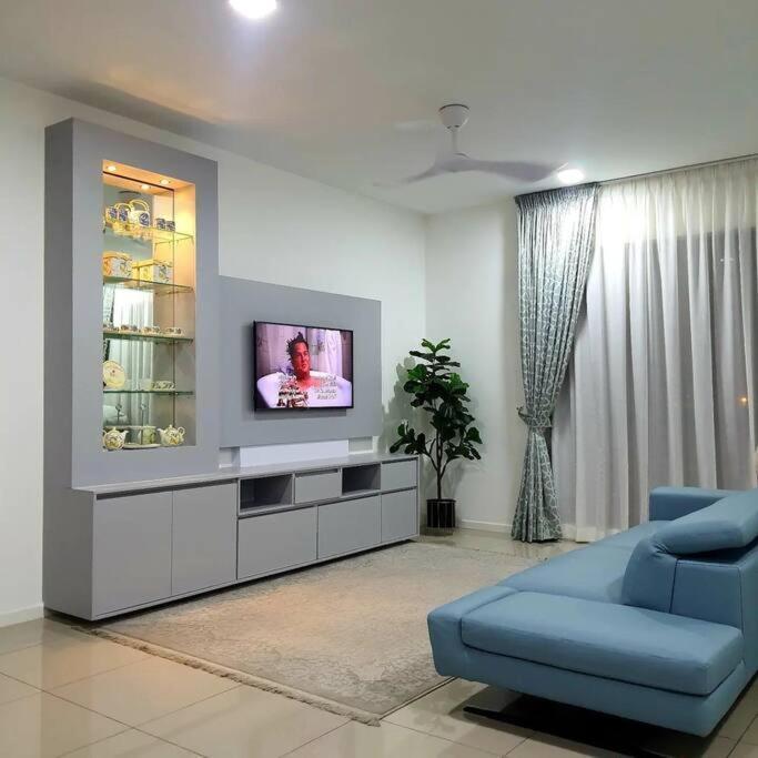 The Glass Homestay Πουτρατζάγια Εξωτερικό φωτογραφία