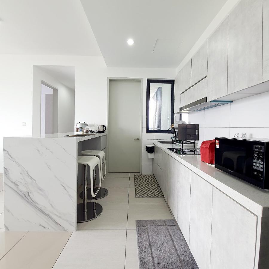 The Glass Homestay Πουτρατζάγια Εξωτερικό φωτογραφία