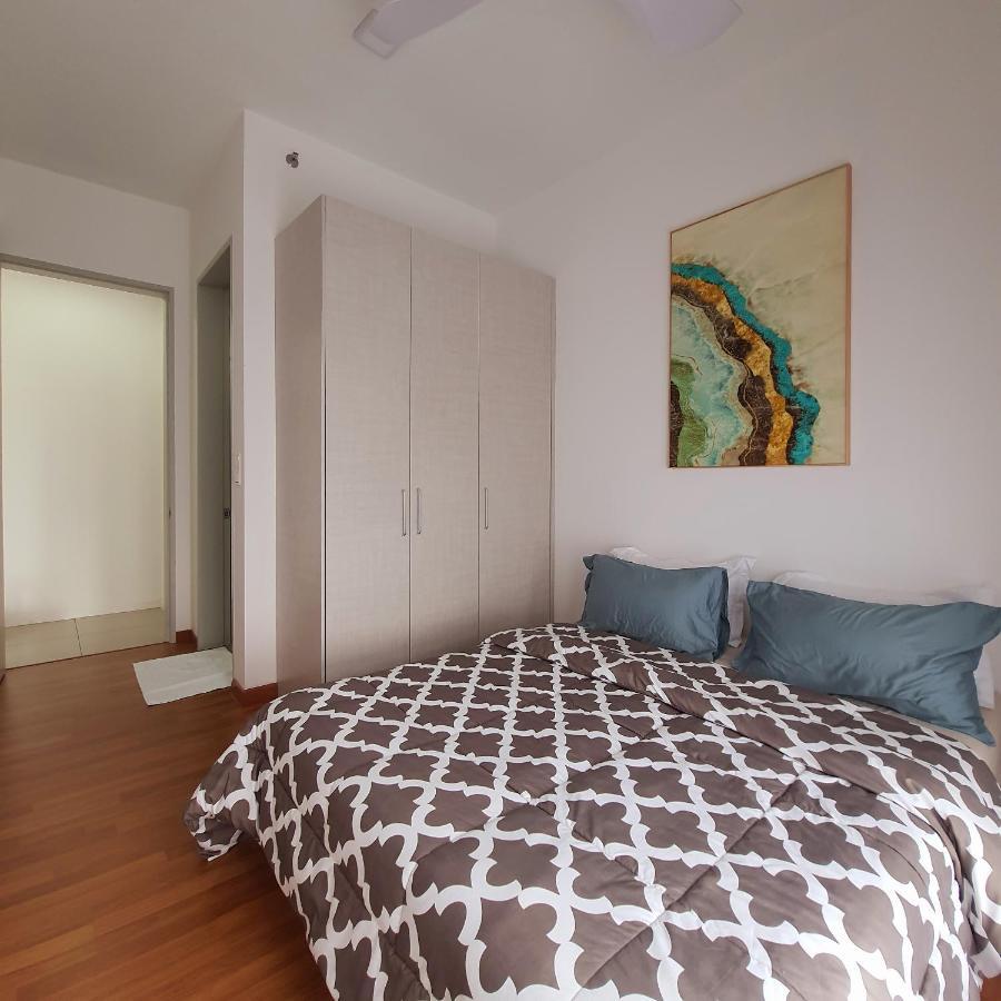 The Glass Homestay Πουτρατζάγια Εξωτερικό φωτογραφία