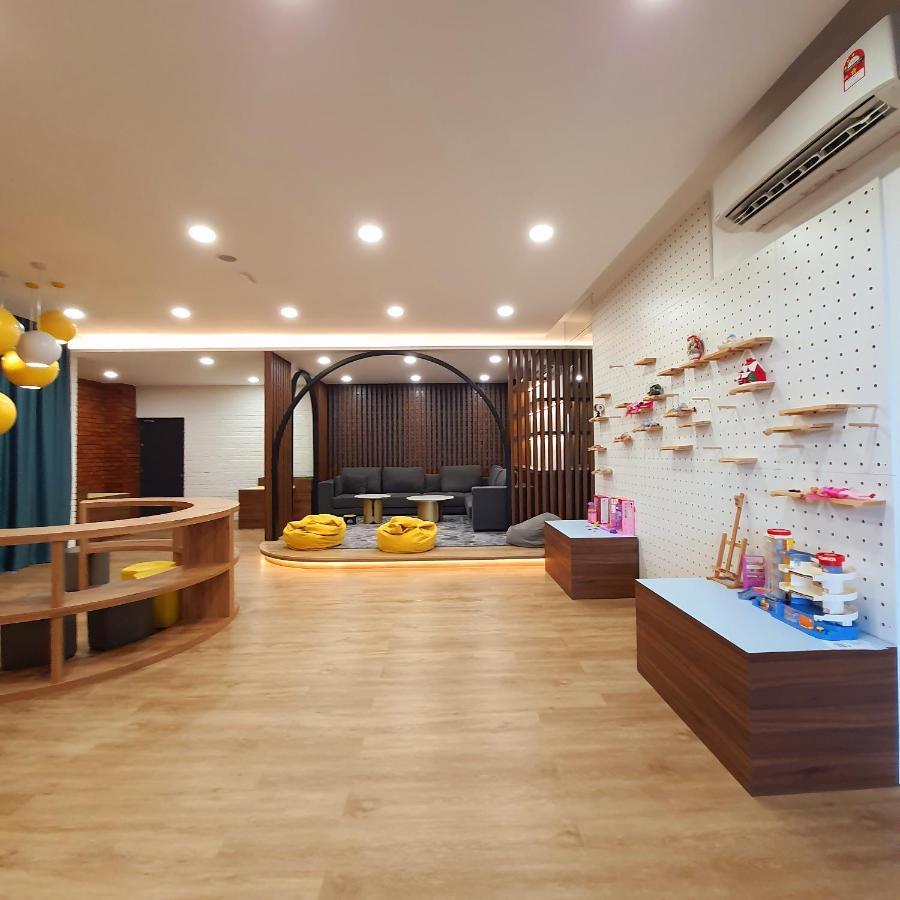 The Glass Homestay Πουτρατζάγια Εξωτερικό φωτογραφία