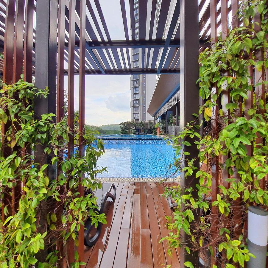 The Glass Homestay Πουτρατζάγια Εξωτερικό φωτογραφία